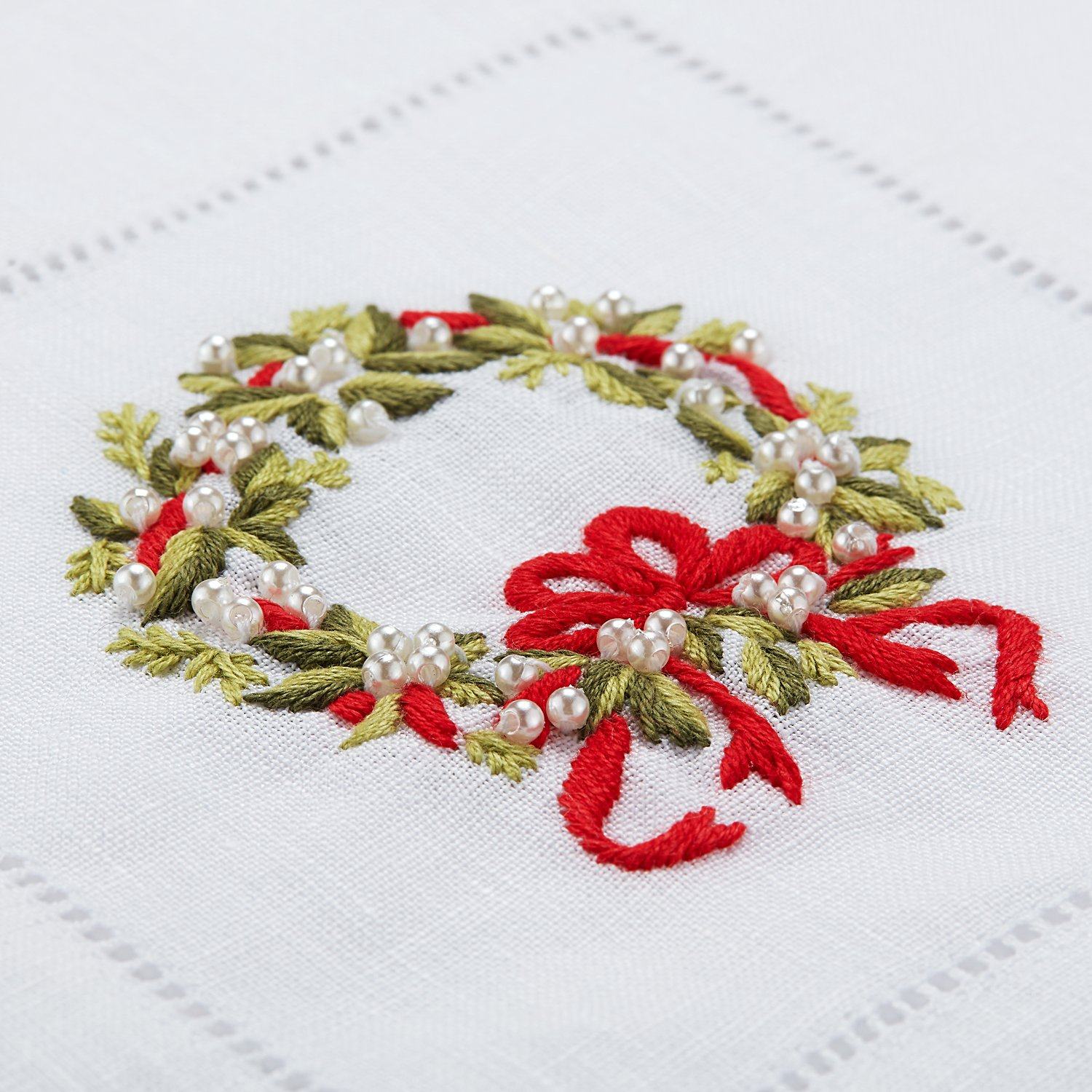 Pearl Wreath Cocktail Napkins (4) Chefanie